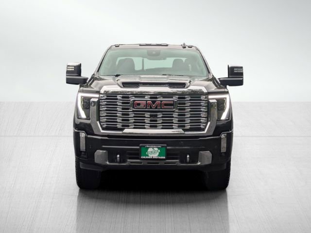 Used 2024 GMC Sierra 2500 Denali w/ Denali Reserve Package image 2