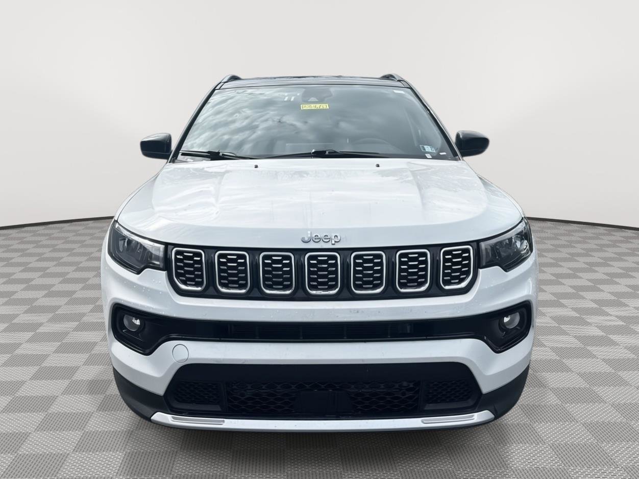 Used 2025 Jeep Compass Limited image 8