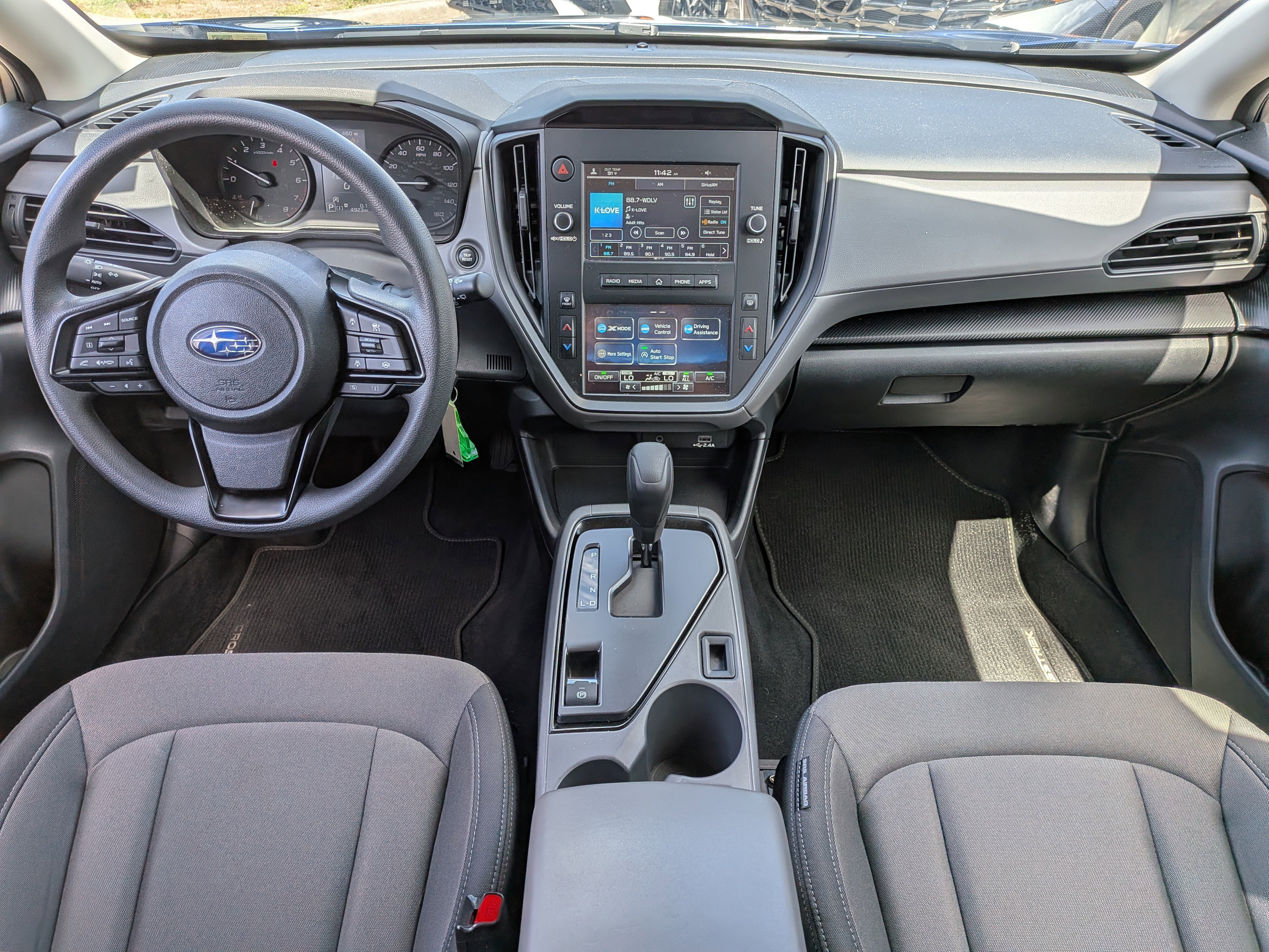 Used 2025 Subaru Crosstrek 2.0i image 15