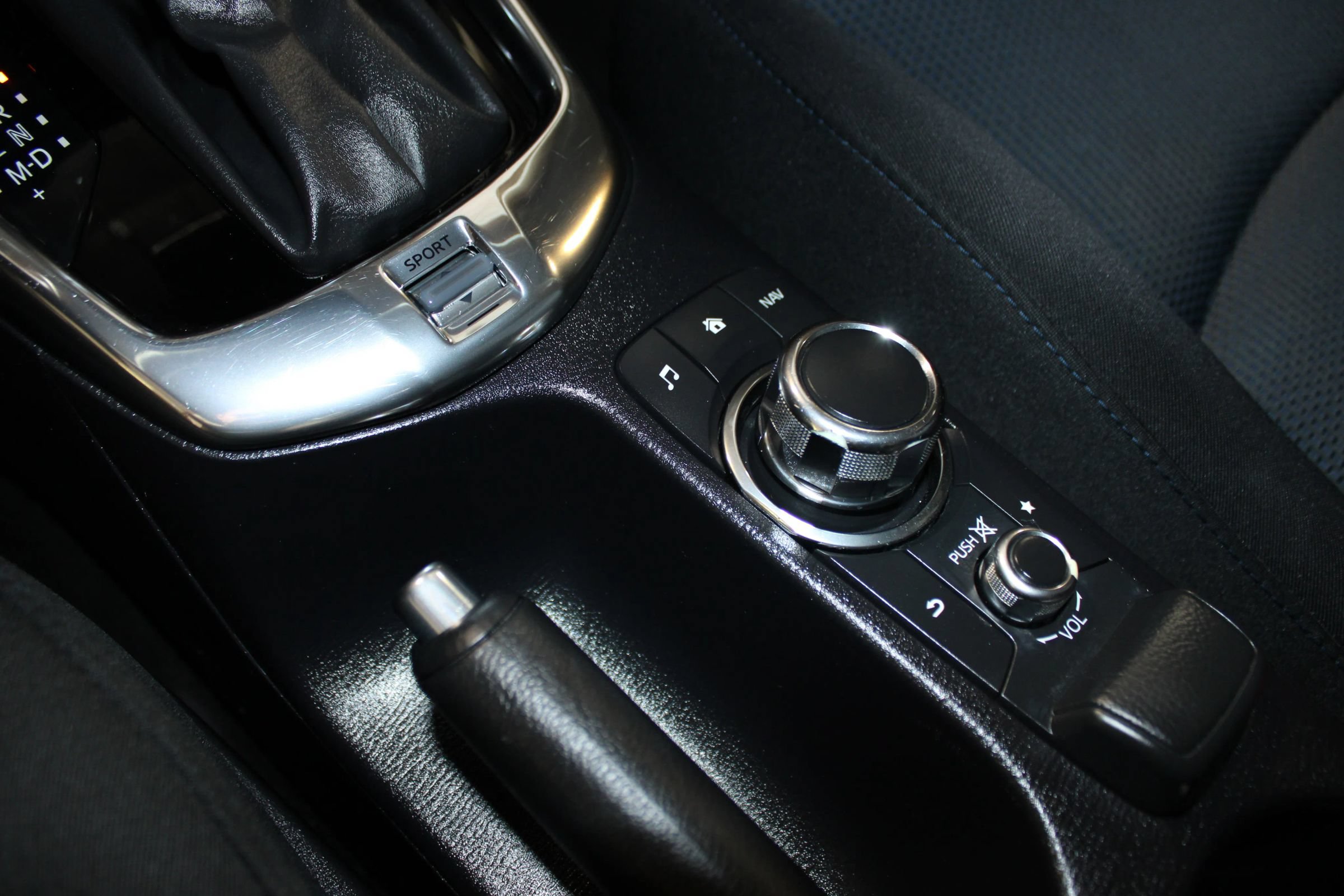 Used 2016 Scion iA FWD image 19