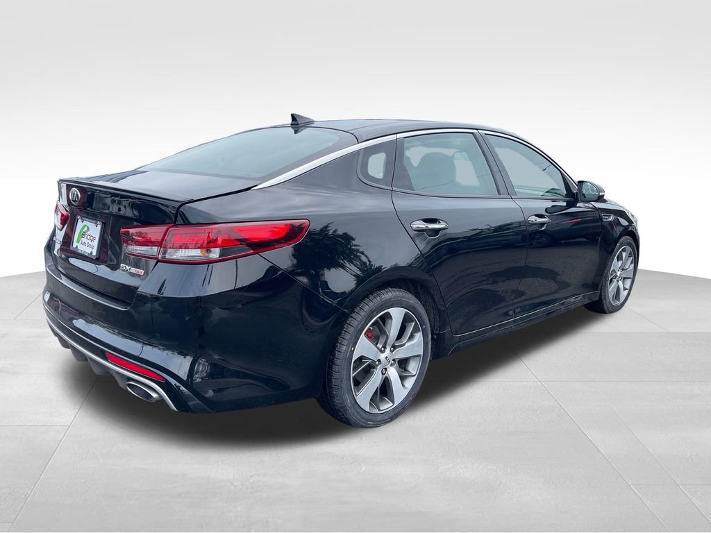 Used 2017 Kia Optima SX w/ Launch Edition Package image 10
