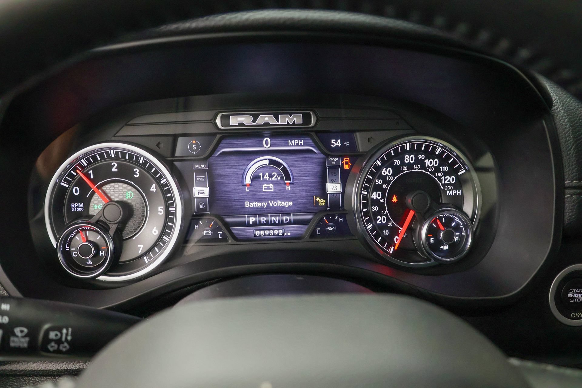 Used 2022 RAM 1500 Laramie AWD/4WD image 13