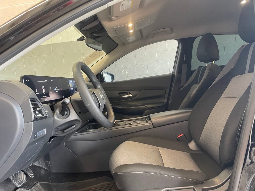 Used 2026 Nissan Sentra SV w/ Floor Mat Package FWD image 10