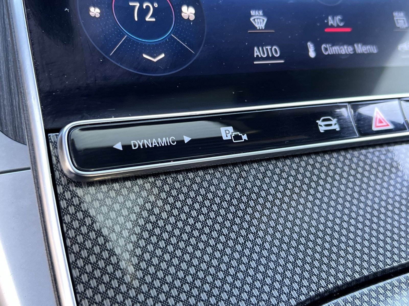 Used 2022 Mercedes-Benz C 300 4MATIC Sedan image 31