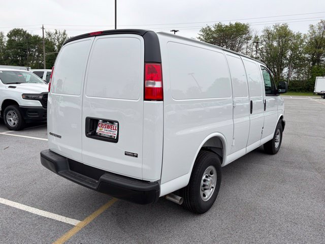 New 2026 Chevrolet Express 2500 w/ Driver Convenience Package RWD image 8