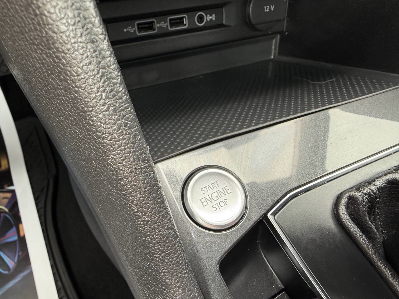 Used 2018 Volkswagen Tiguan SEL image 20