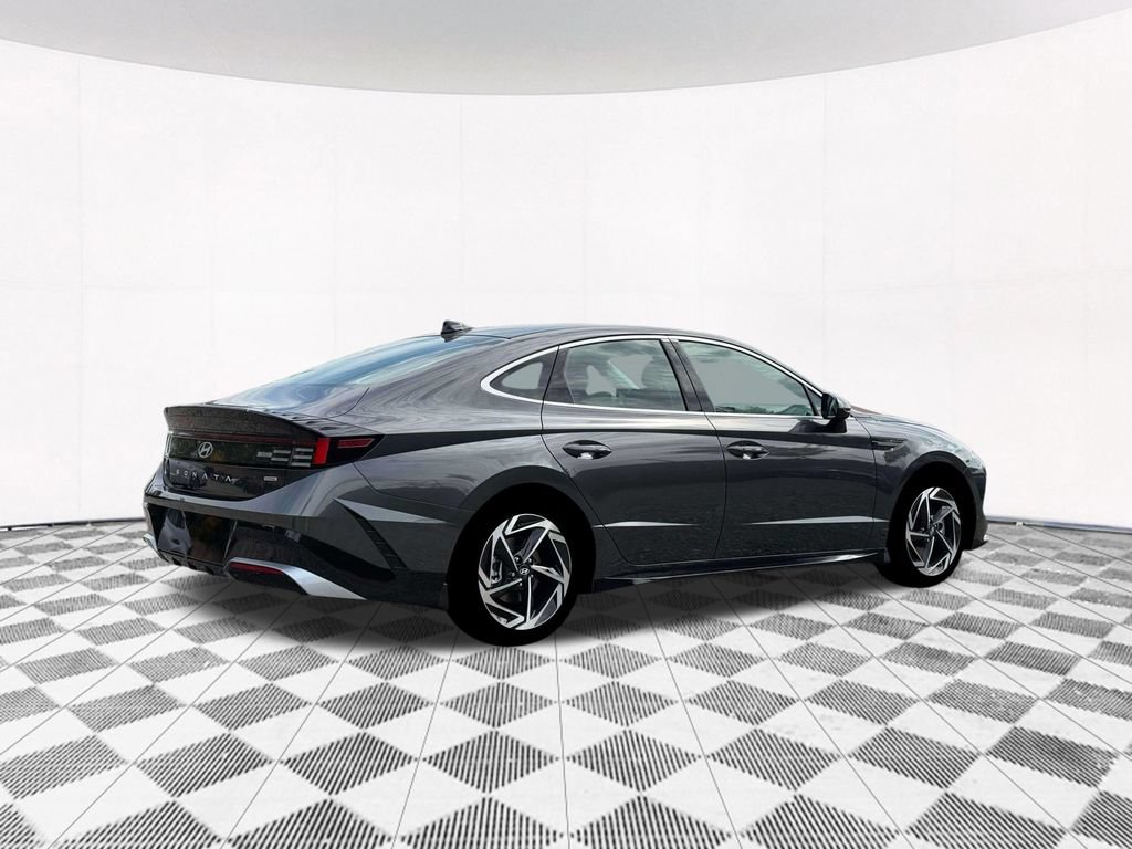 New 2026 Hyundai Sonata SEL AWD/4WD image 13
