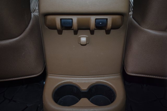 Used 2016 Jeep Wrangler Unlimited Sahara w/ Dual Top Group image 29