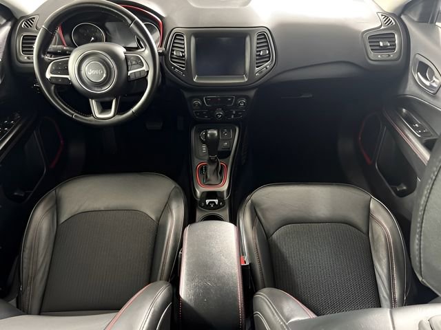 Used 2020 Jeep Compass Trailhawk image 2