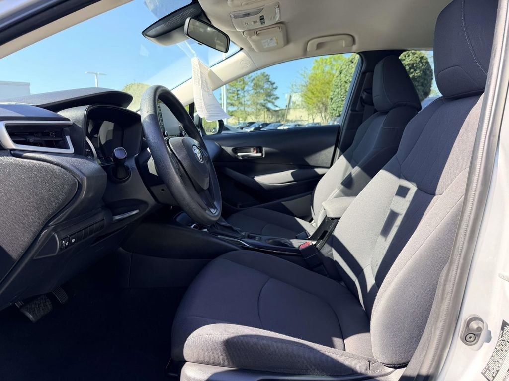 Used 2020 Toyota Corolla LE image 17