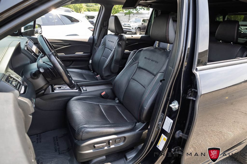 Used 2022 Honda Pilot Black Edition image 24