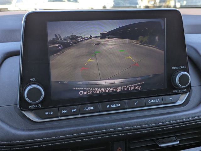 Used 2023 Nissan Rogue SV image 23