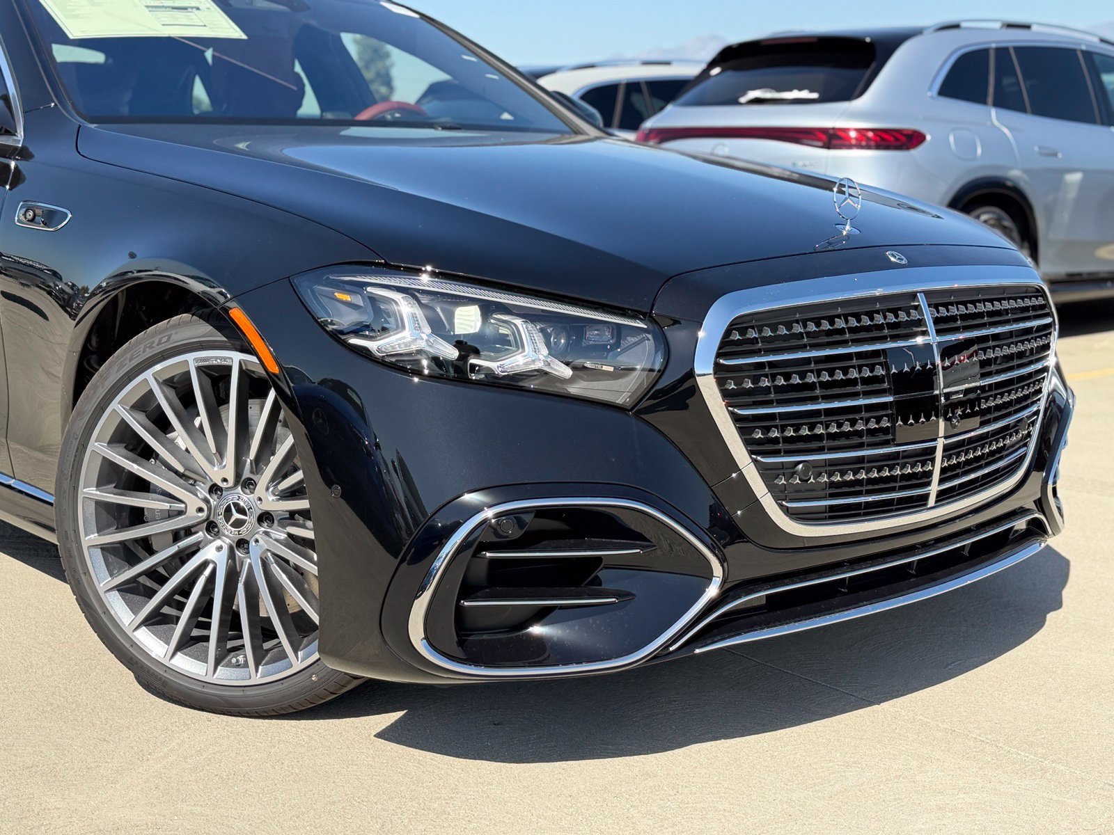 New 2027 Mercedes-Benz S 580 4MATIC Sedan image 3