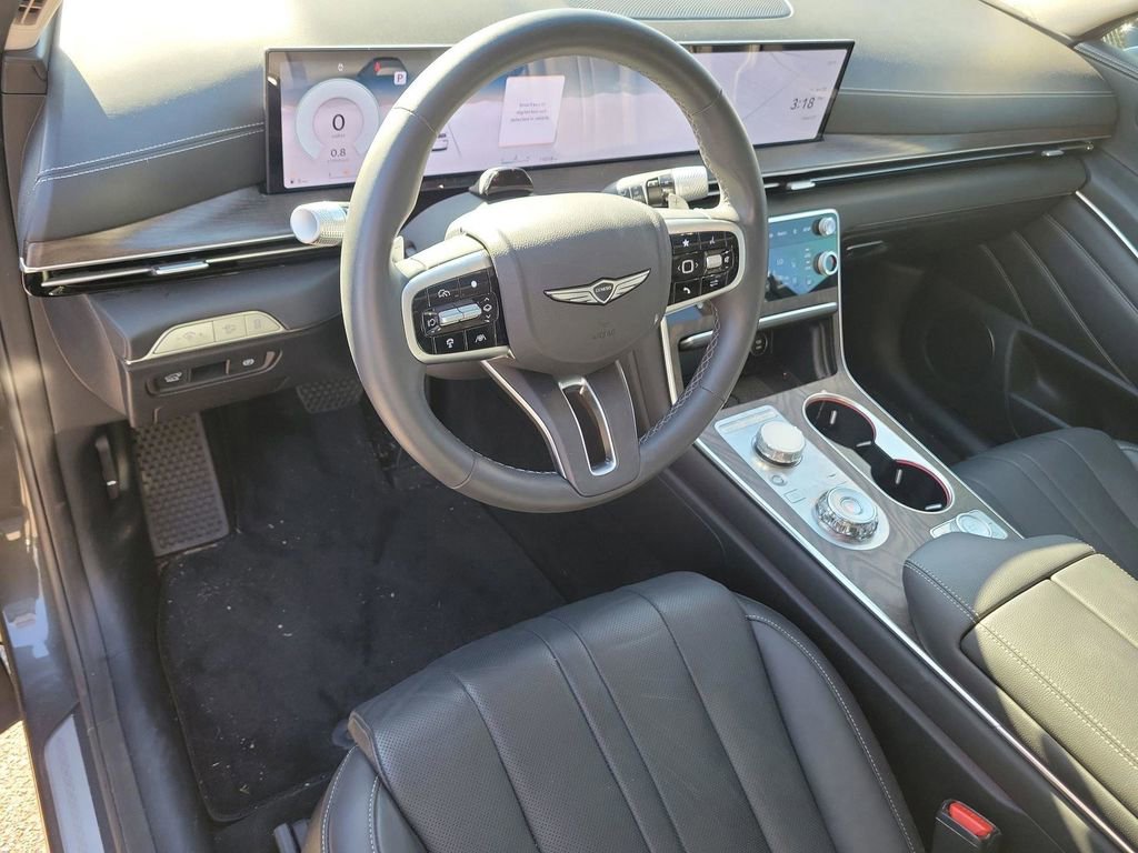 Used 2025 Genesis GV80 2.5T Advanced AWD/4WD image 24