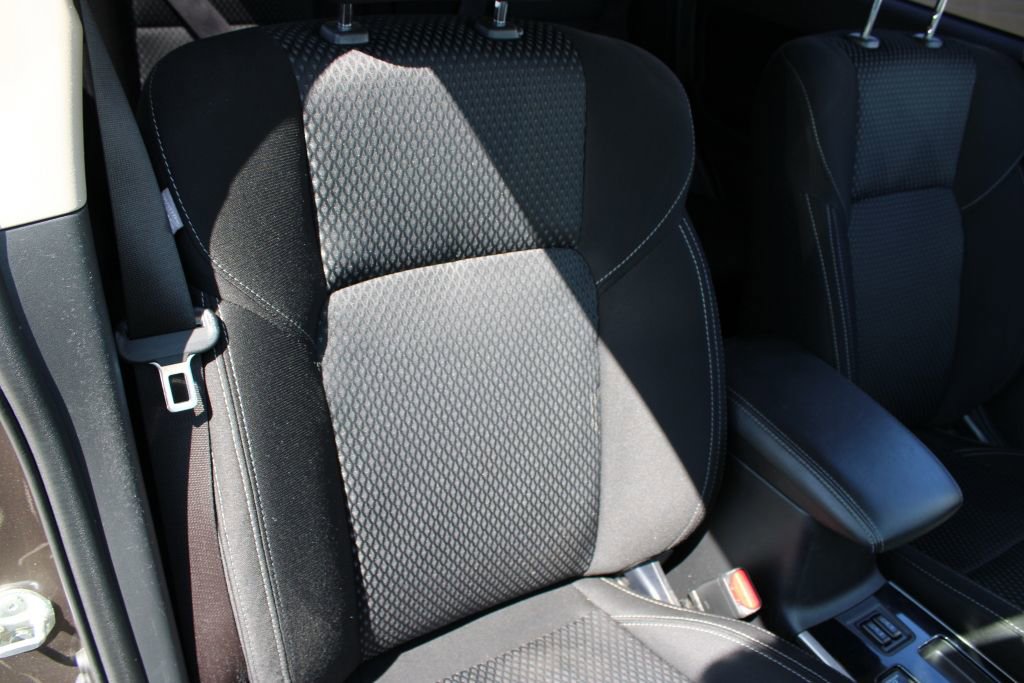 Used 2019 Mitsubishi Outlander ES FWD image 13