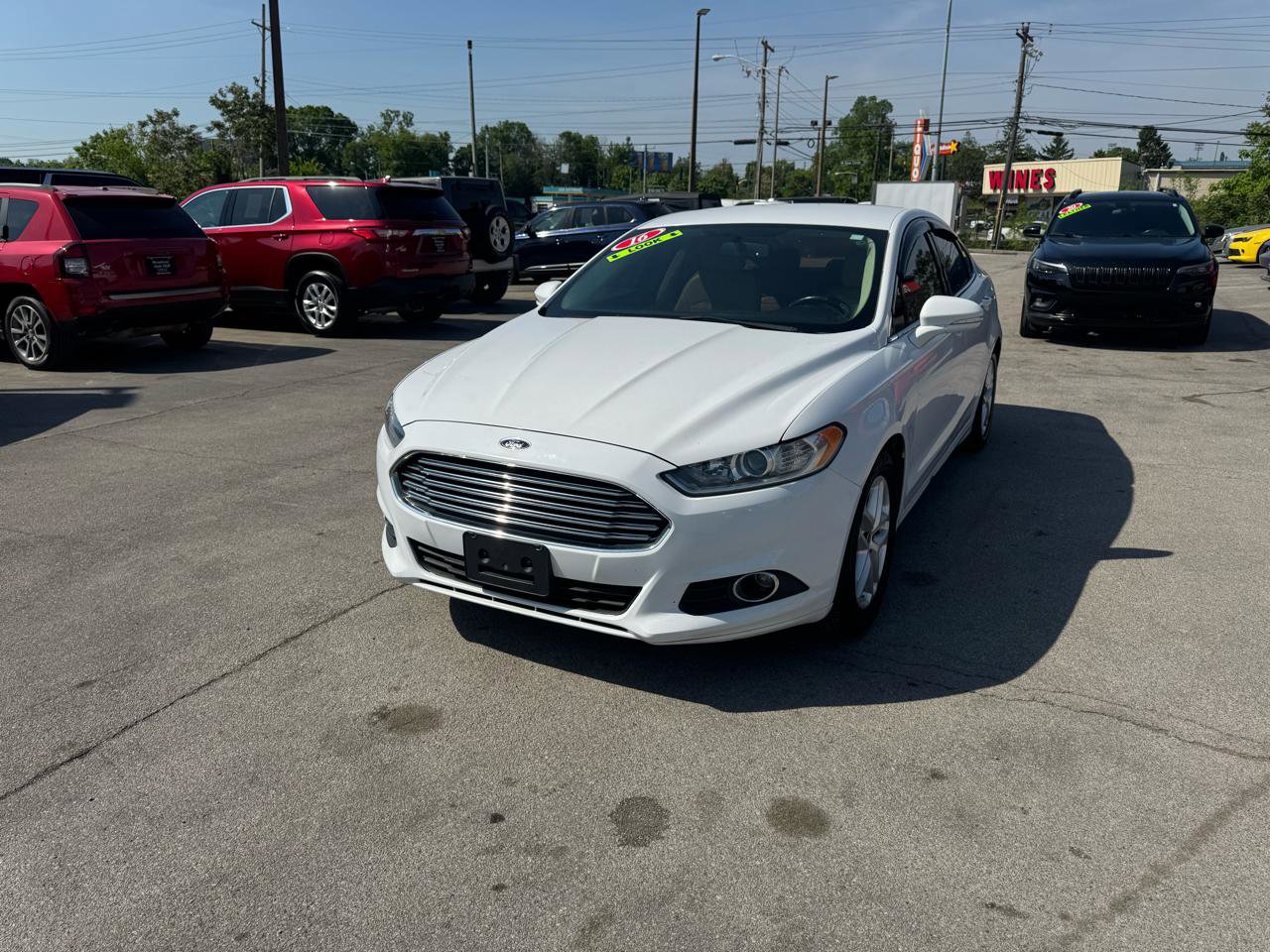 Used 2016 Ford Fusion SE w/ Equipment Group 202A FWD image 7