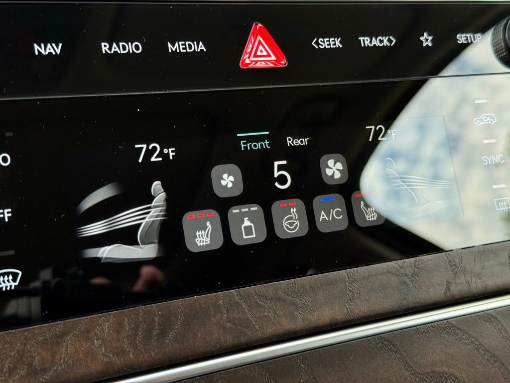 New 2026 Genesis GV80 2.5T Select image 33
