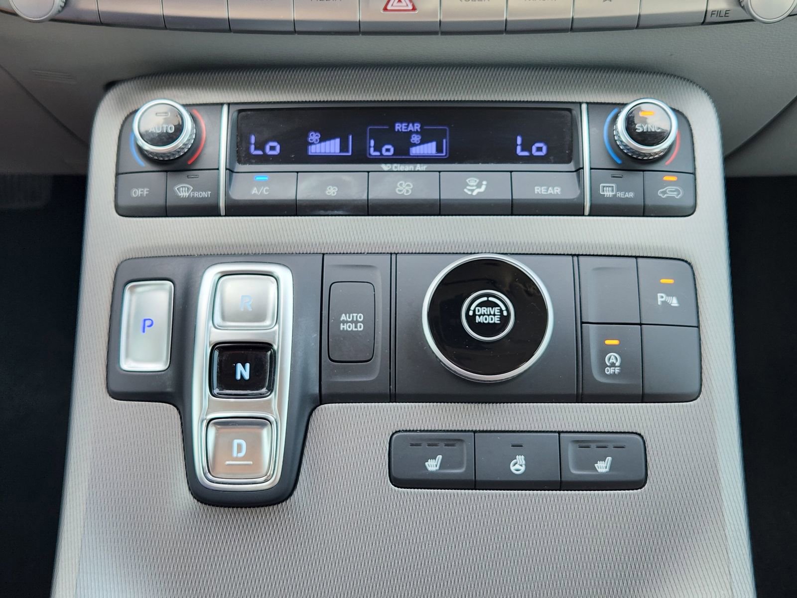 Used 2021 Hyundai Palisade SEL w/ Premium Package FWD image 26
