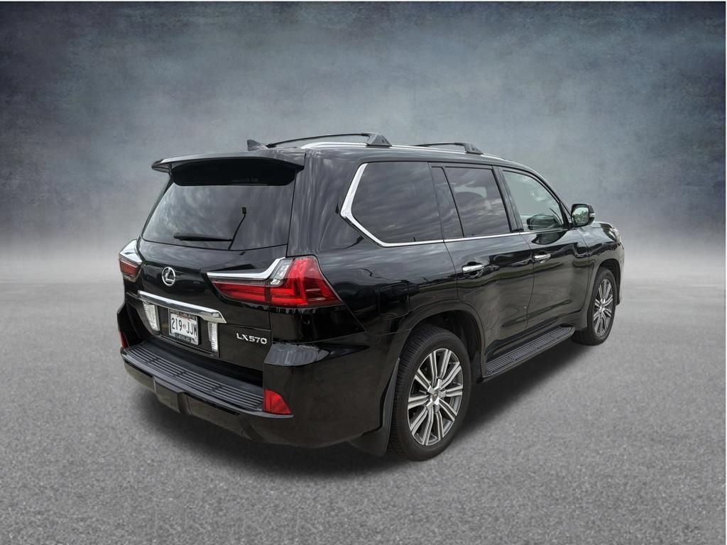 Used 2016 Lexus LX 570 4WD w/ Luxury Package image 5