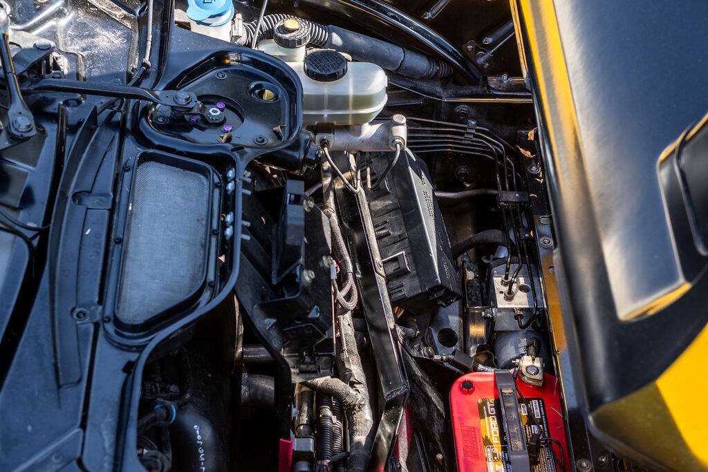 Used 2006 Ford GT RWD image 55