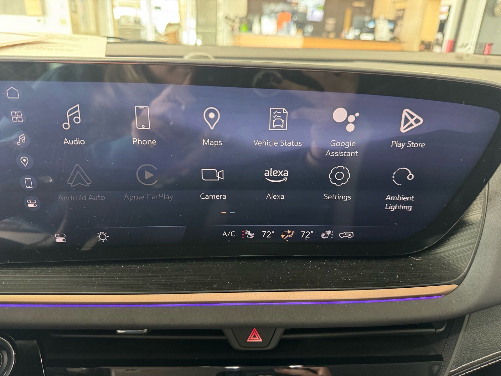 Used 2024 Buick Envision Sport Touring image 21