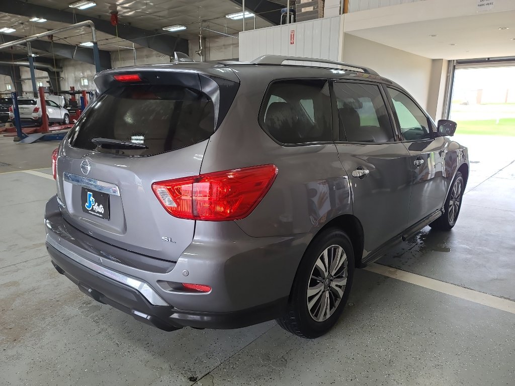 Used 2020 Nissan Pathfinder SL FWD image 5
