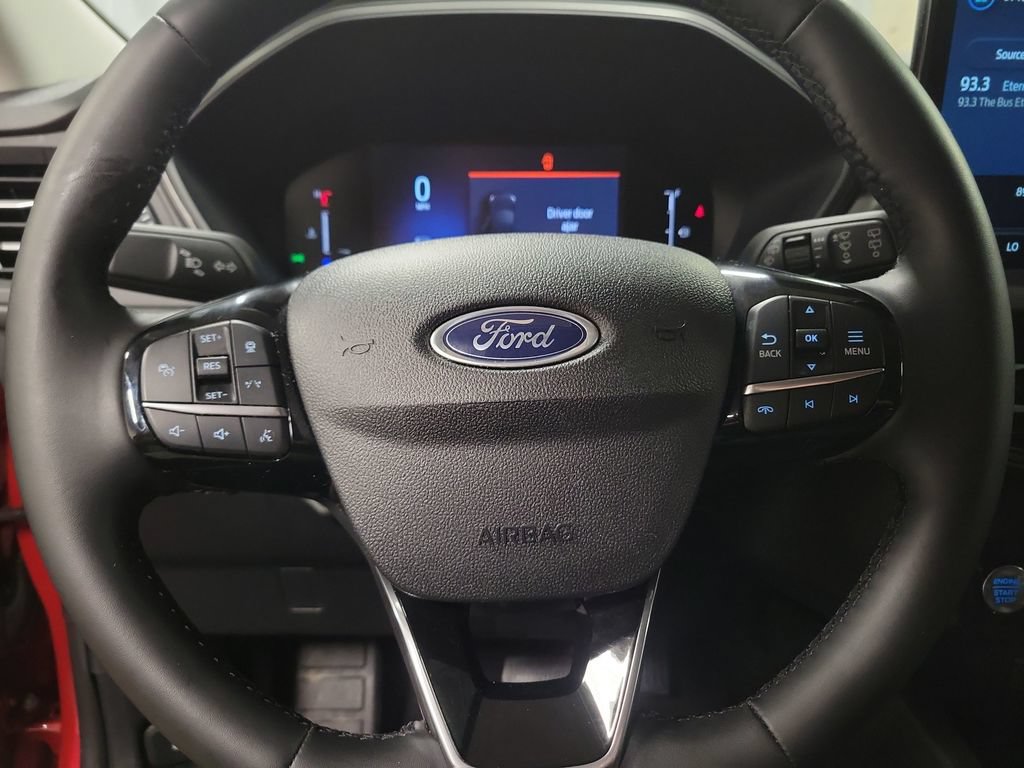 Used 2025 Ford Escape Active w/ Tech Pack #1 FWD image 21
