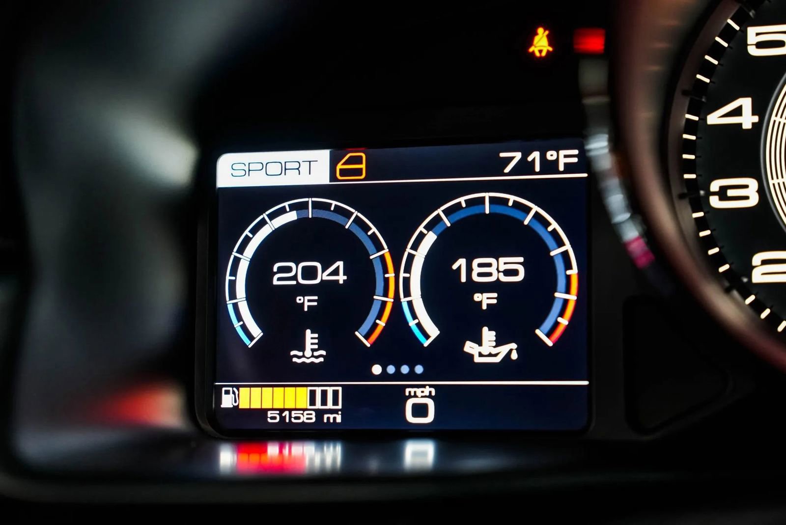 Used 2018 Ferrari GTC4Lusso AWD/4WD image 17