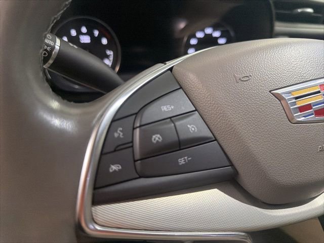 Used 2023 Cadillac XT5 Premium Luxury w/ Technology Package image 16