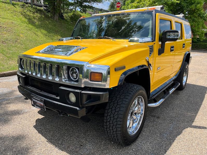 Used 2004 HUMMER H2 w/ Preferred Equipment Group AWD/4WD image 32