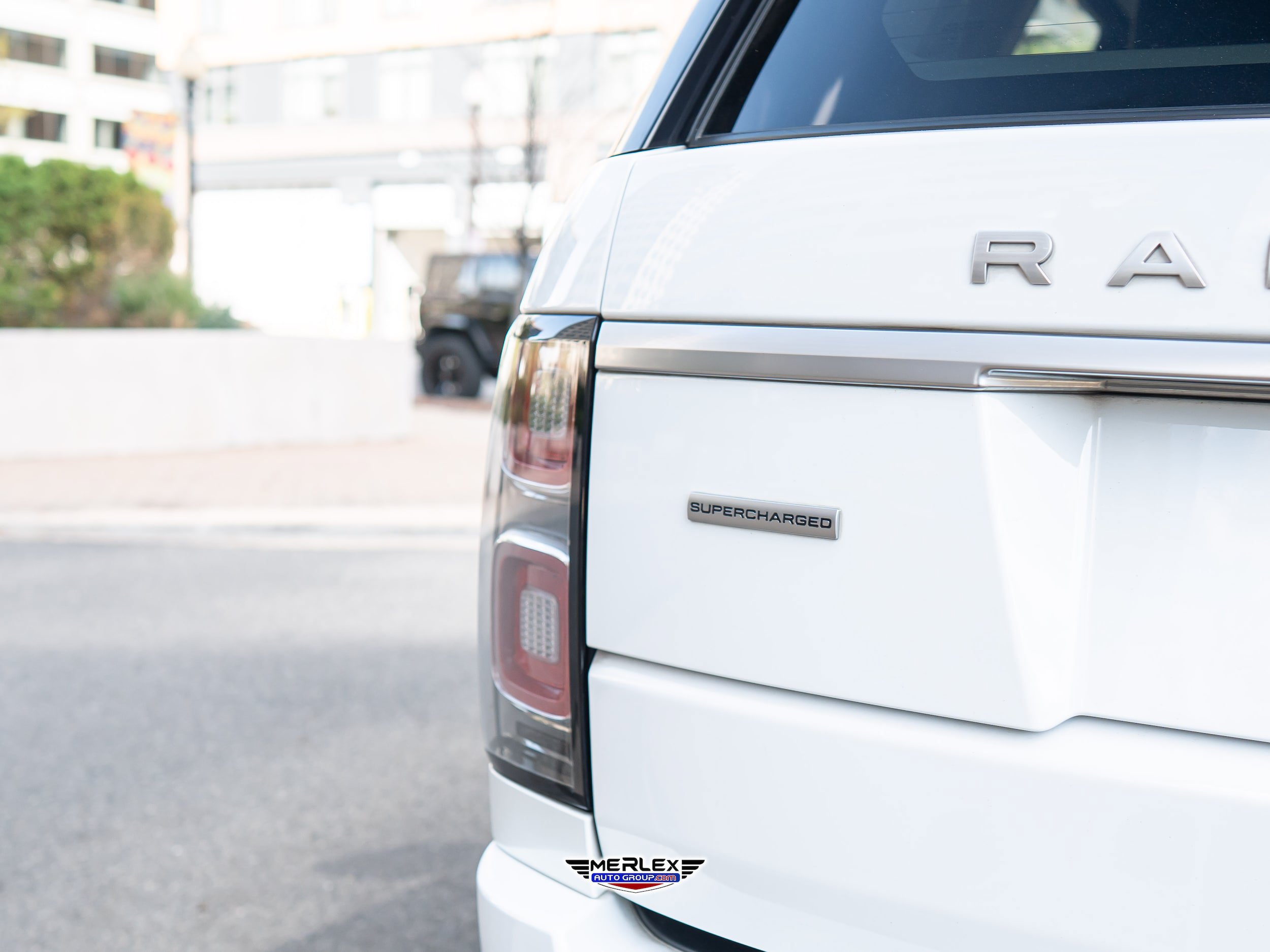 Used 2018 Land Rover Range Rover Long Wheelbase Supercharged AWD/4WD image 51