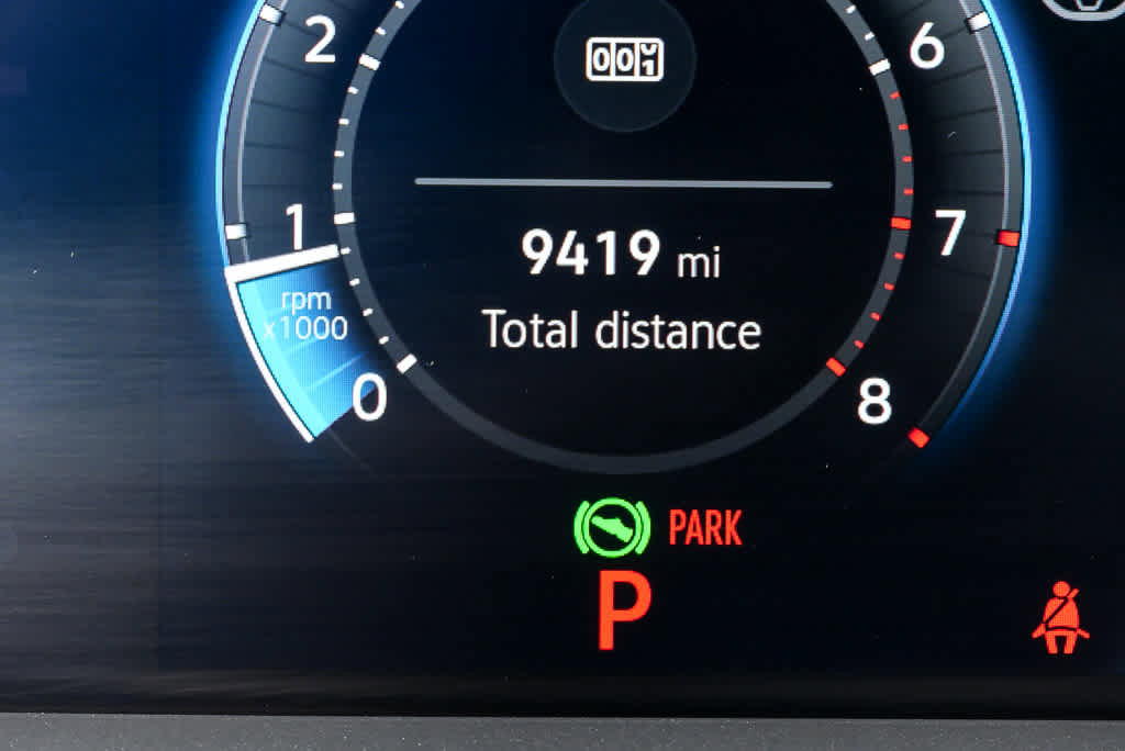 Certified 2025 Volkswagen Tiguan SE R-Line AWD/4WD image 15