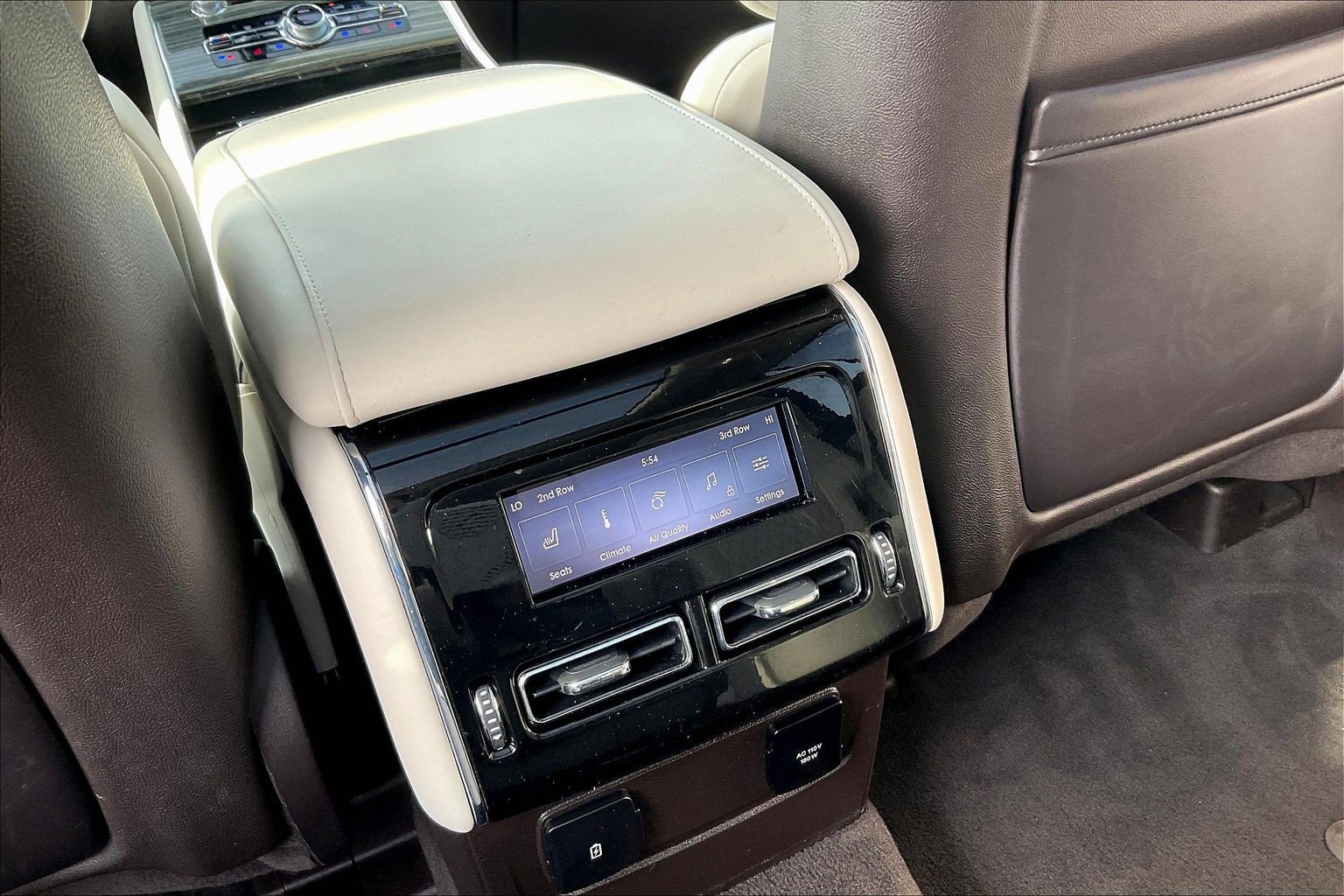 Used 2023 Lincoln Aviator Black Label Grand Touring AWD/4WD image 10
