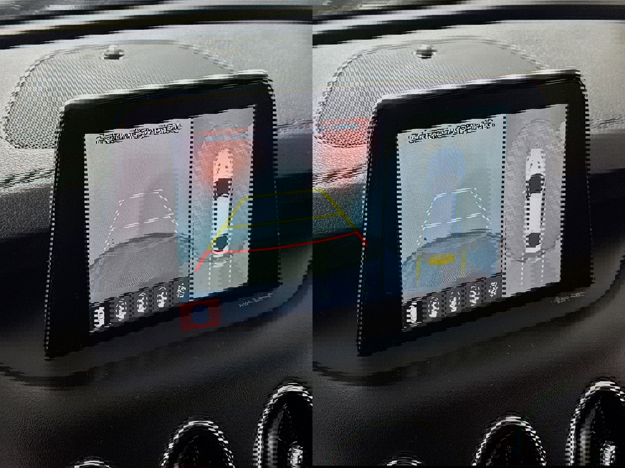 Used 2019 Kia Stinger GT2 image 3