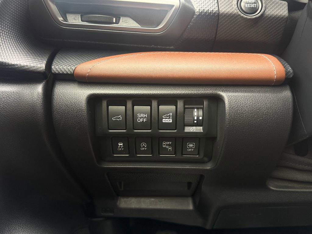 Used 2023 Subaru Forester Touring image 23