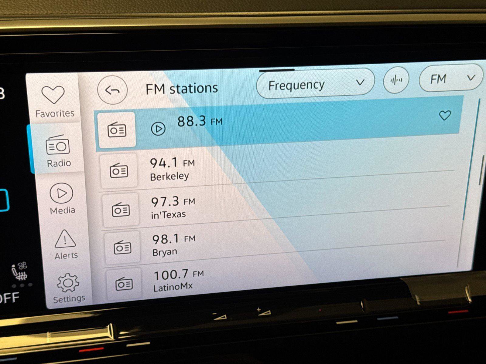 New 2026 Volkswagen Atlas SEL Premium R-Line image 18