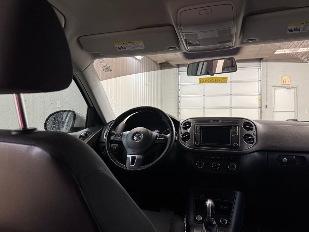 Used 2018 Volkswagen Tiguan Limited AWD/4WD image 22