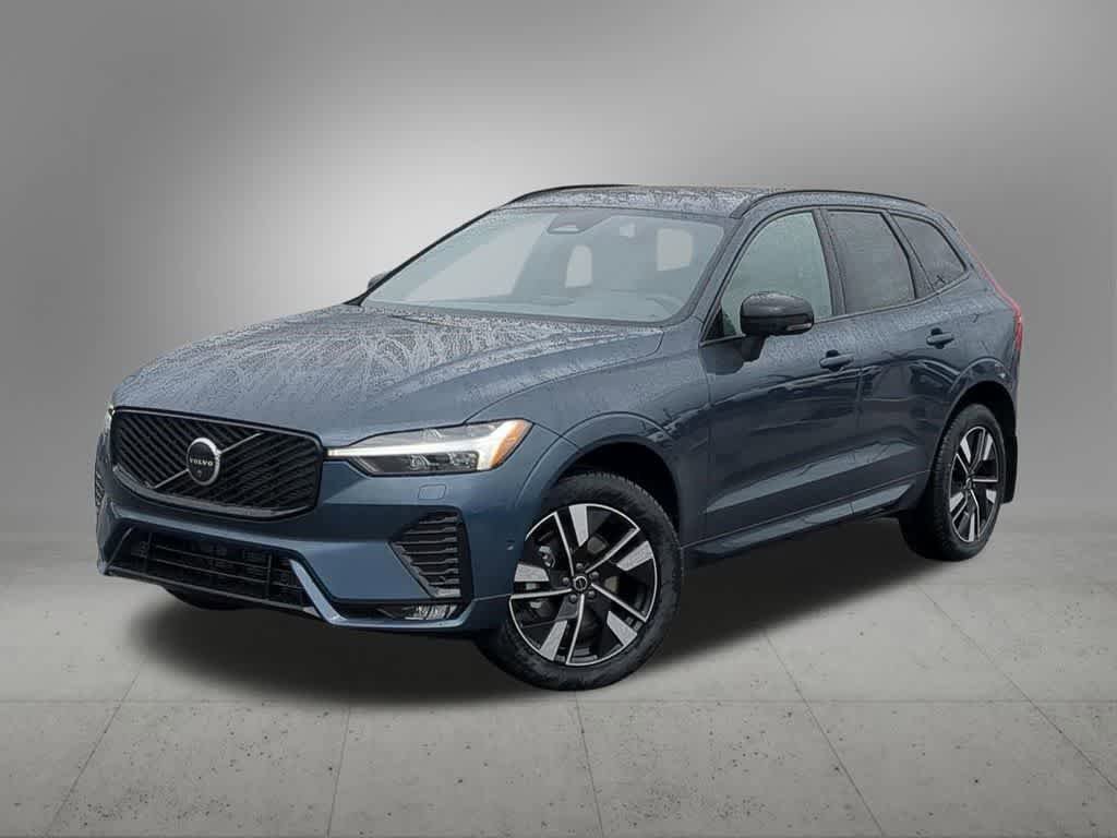 New 2026 Volvo XC60 B5 Plus w/ Protection Package Premier