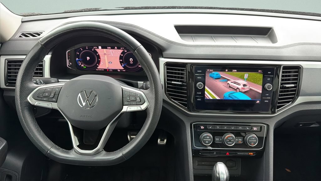 Certified 2023 Volkswagen Atlas SEL R-Line AWD/4WD image 19