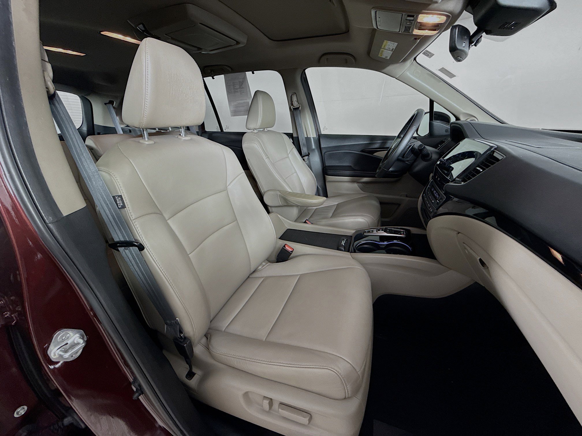 Used 2022 Honda Pilot Touring image 38