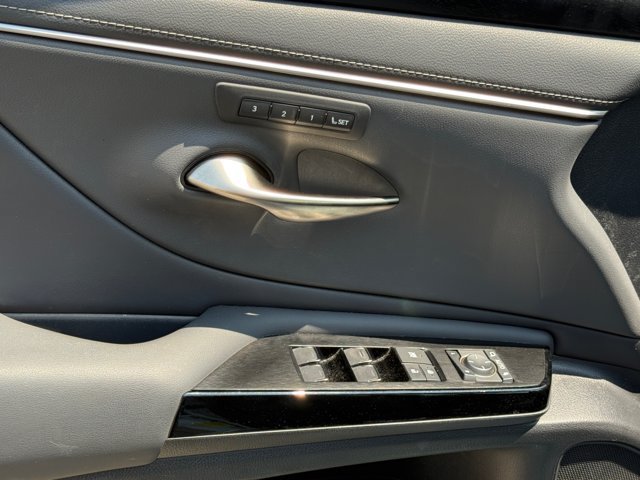 Used 2023 Lexus ES 350 w/ Premium Package FWD image 24