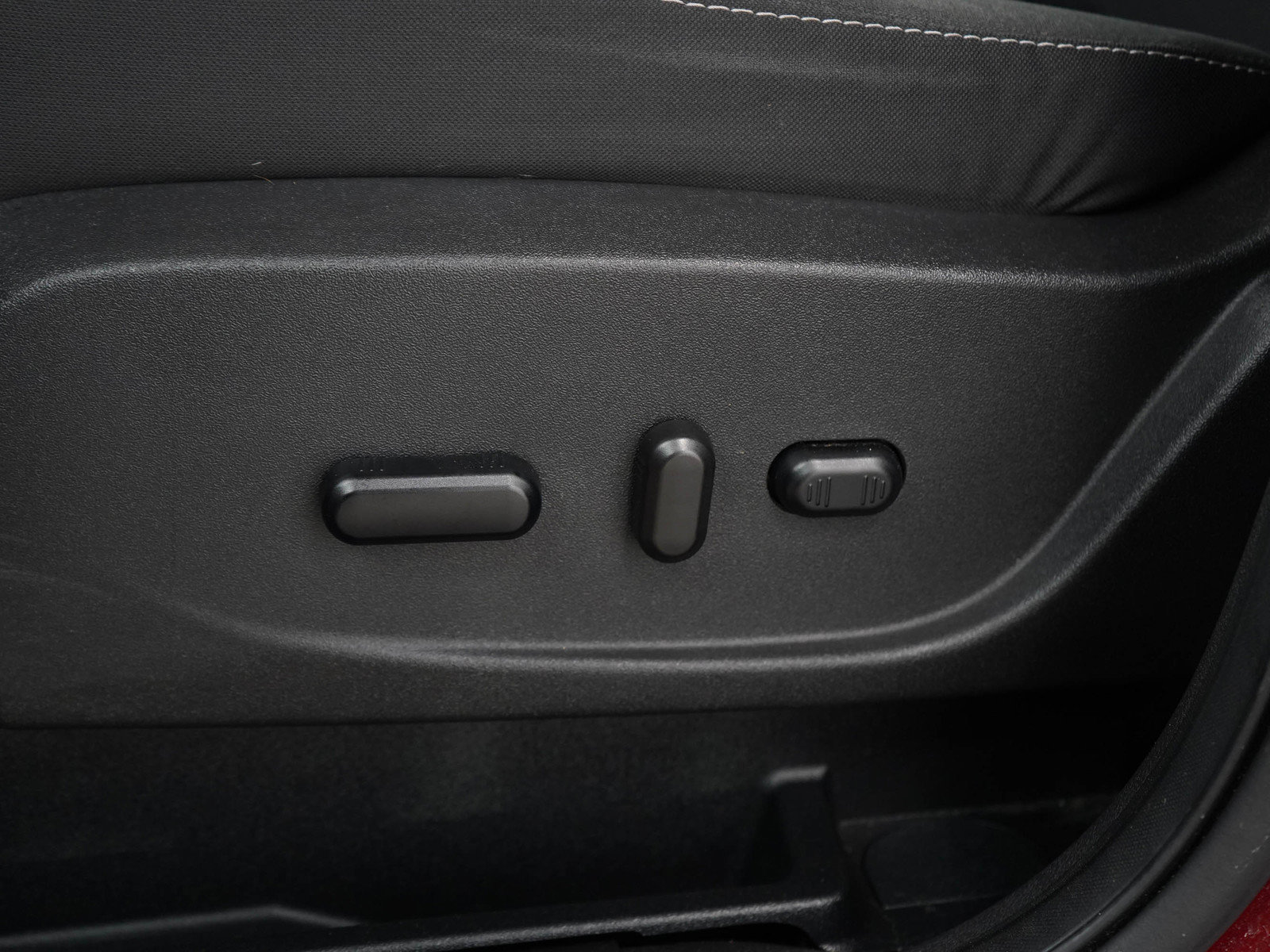 Used 2019 Ford Escape SE AWD/4WD image 29