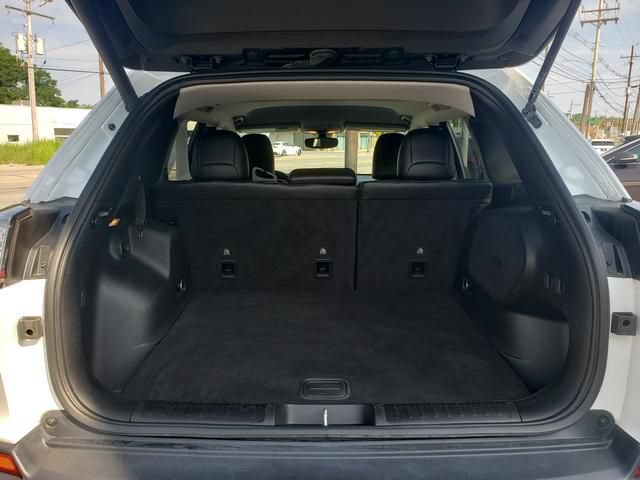 Used 2020 Jeep Cherokee Limited AWD/4WD image 5