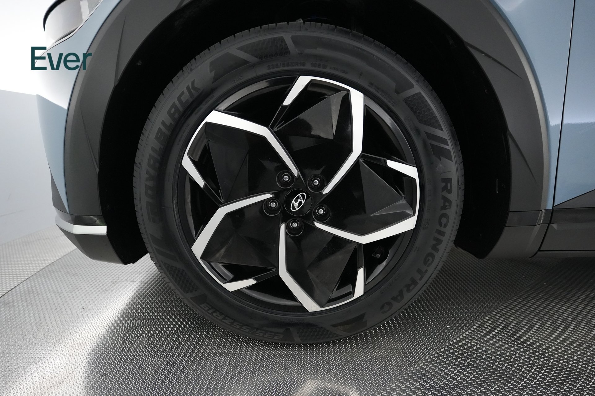 Used 2024 Hyundai Ioniq 5 SEL RWD image 19