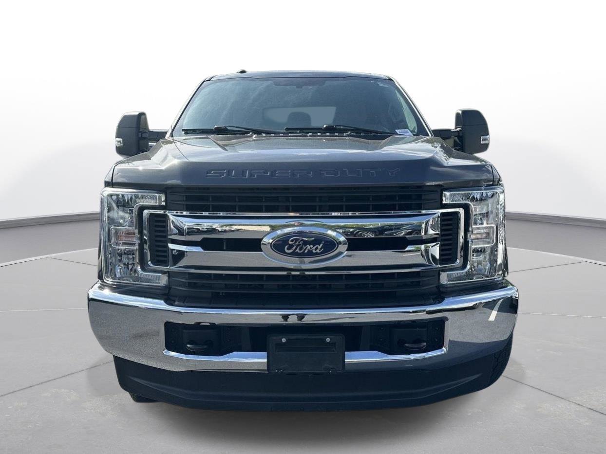 Used 2019 Ford F250 XL w/ STX Appearance Package AWD/4WD video 3