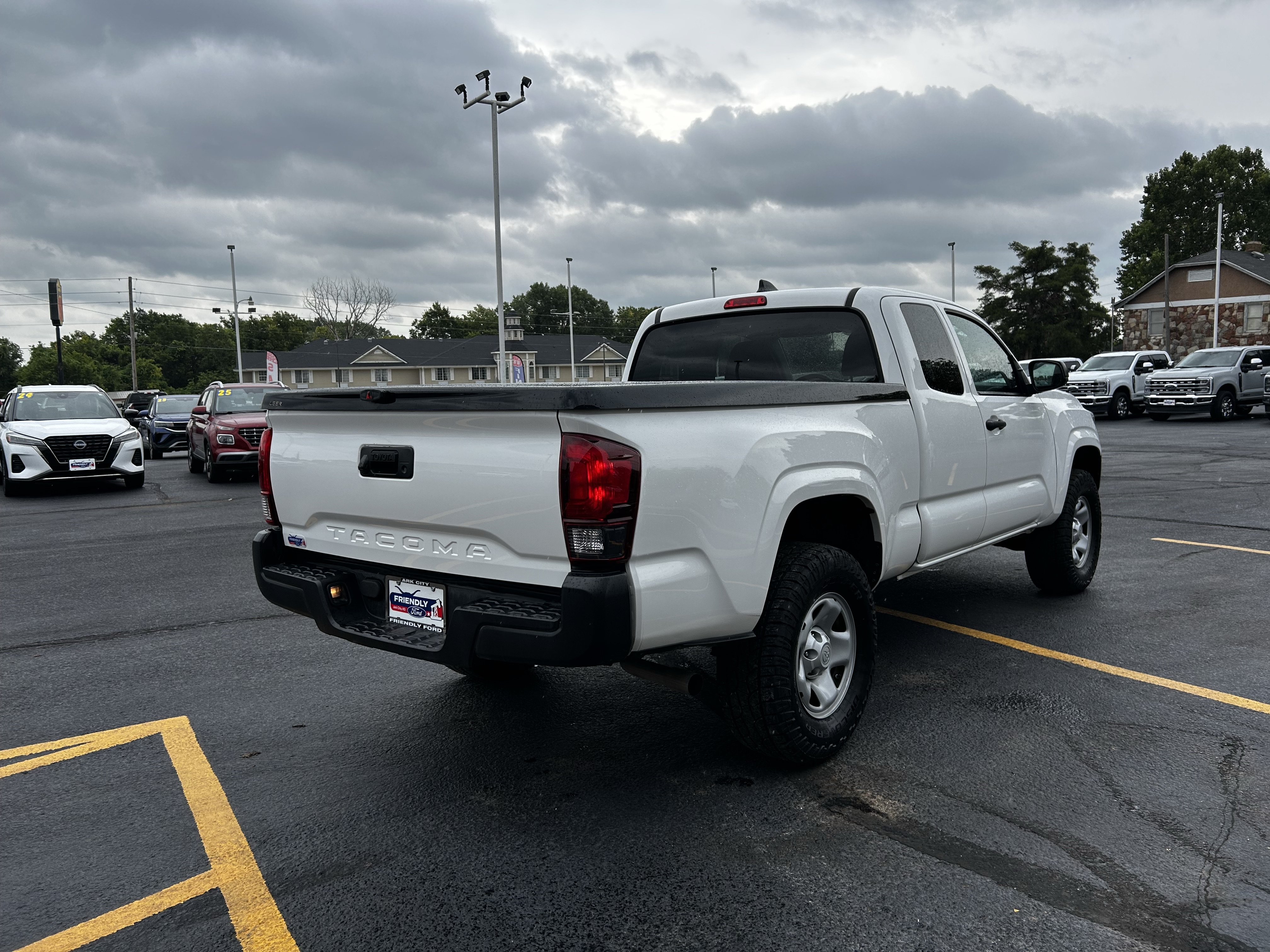 Used 2023 Toyota Tacoma SR RWD image 7