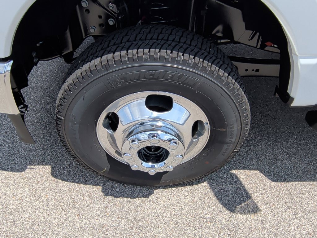 New 2026 Ford F350 XLT AWD/4WD image 44