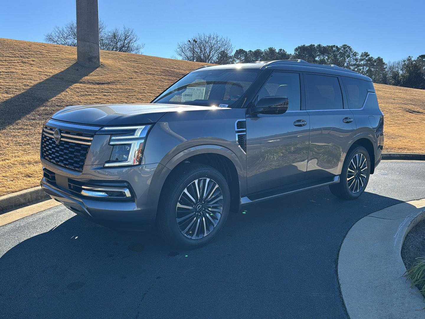 New 2026 Nissan Armada Platinum Reserve image 2