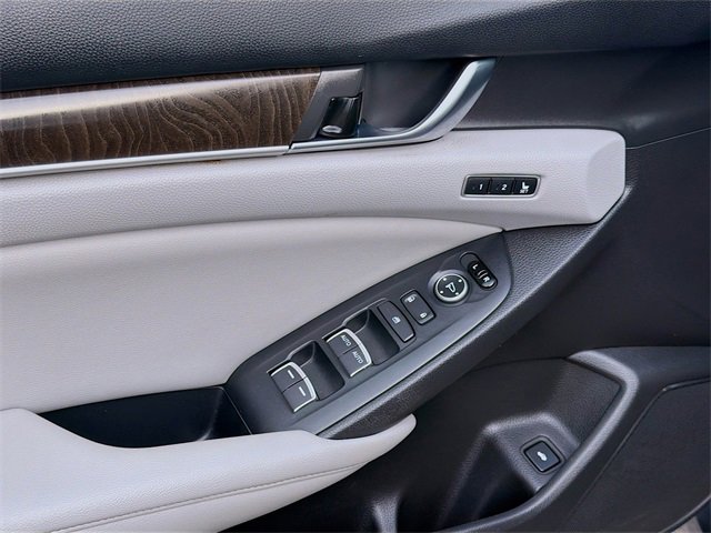 Used 2019 Honda Accord EX-L image 17