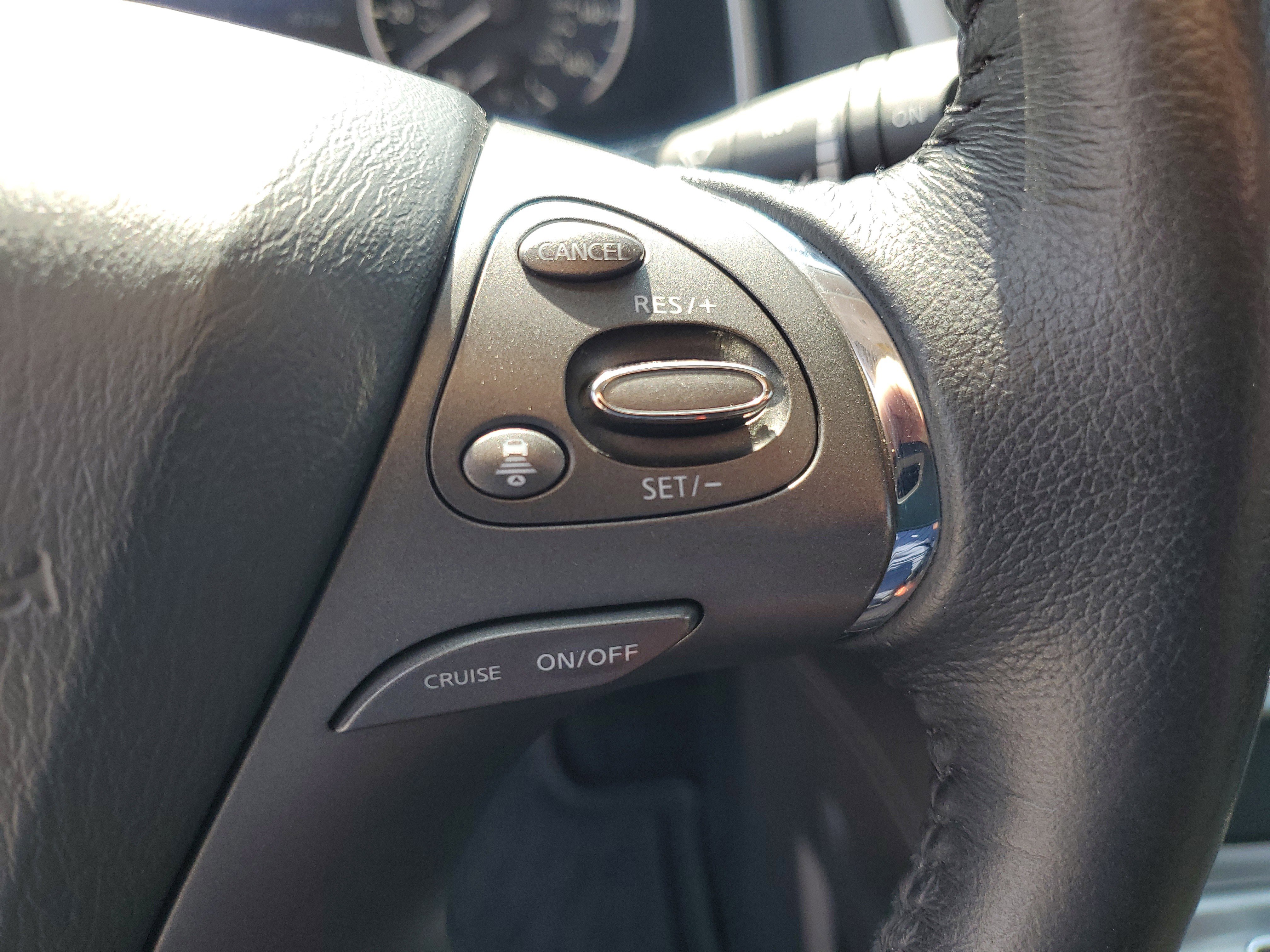 Used 2022 Nissan Murano SV w/ SV Midnight Edition Package image 19